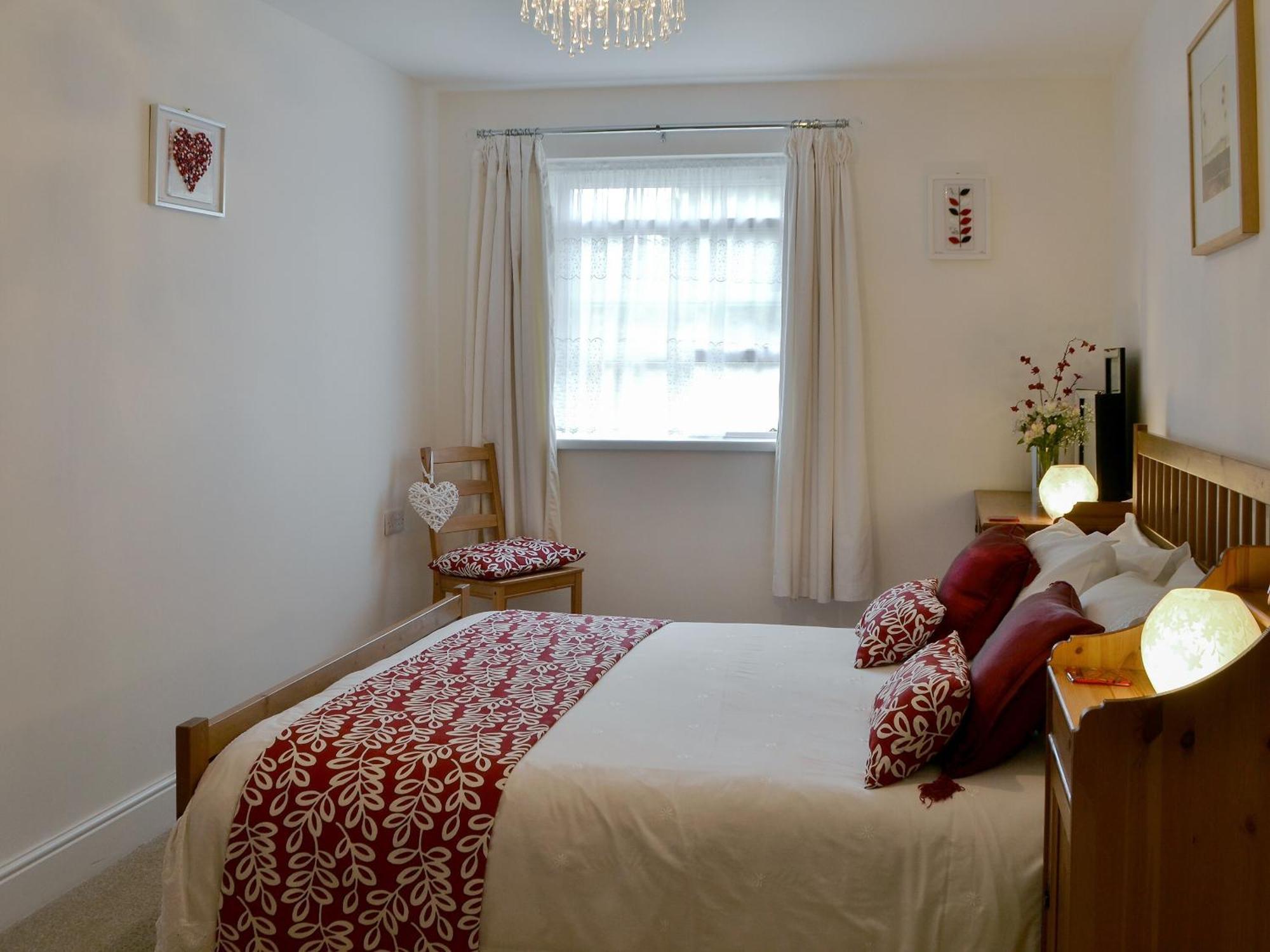 11 Elm Court *